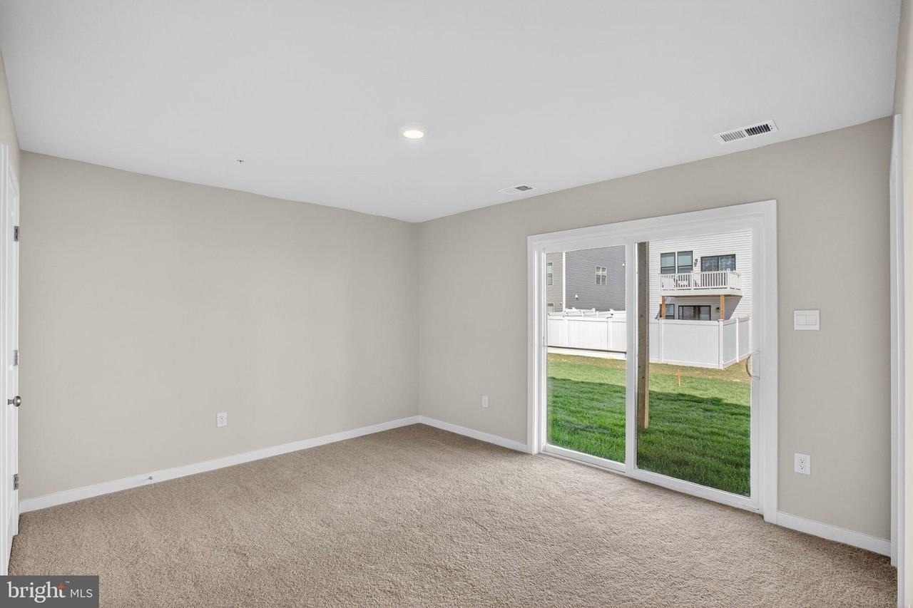 436 WHIRL LN - Photo 6 of 30