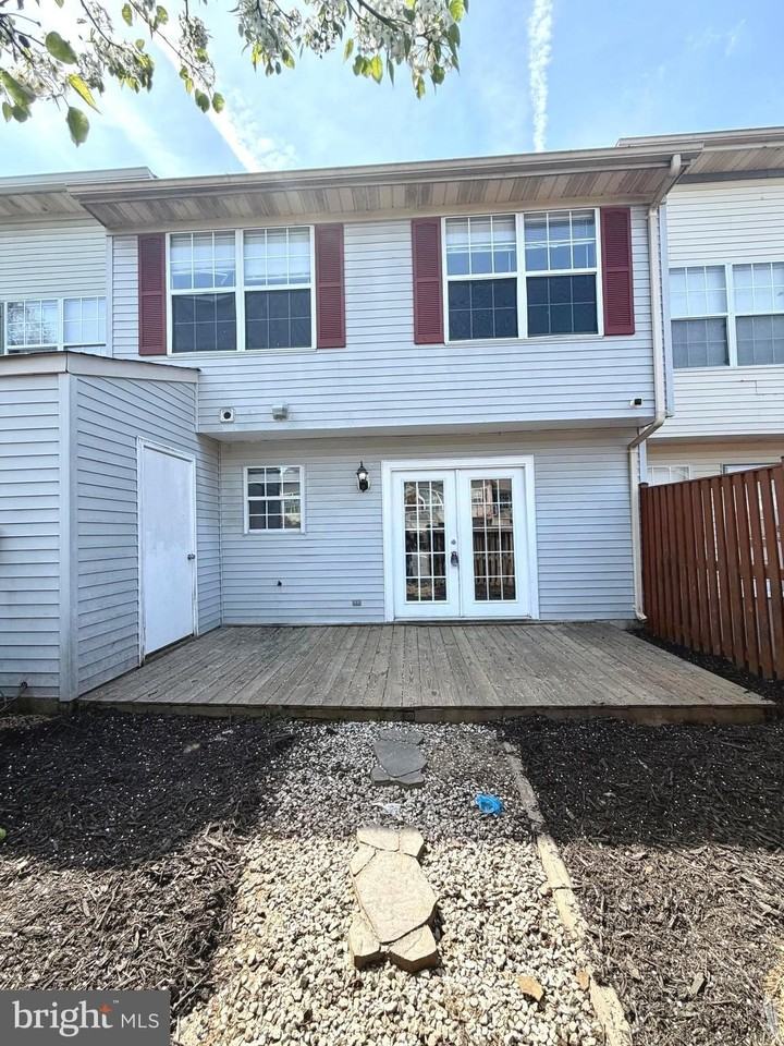 6133 Sea Lion Pl - Photo 2 of 17