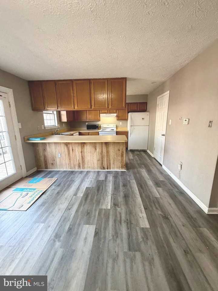 6133 Sea Lion Pl - Photo 6 of 17