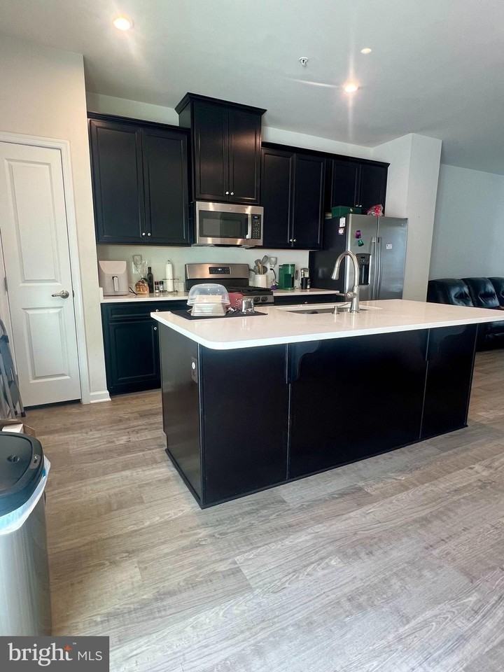 105 Caswell Dr - Photo 4 of 50