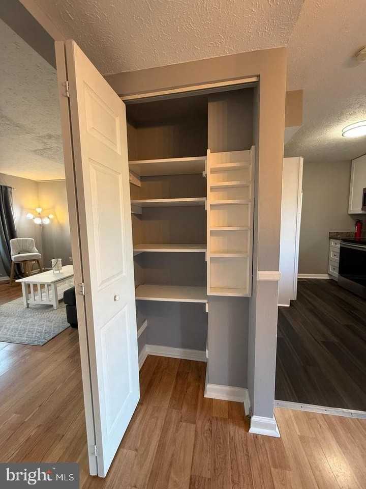 1123 Keswick Pl - Photo 5 of 16