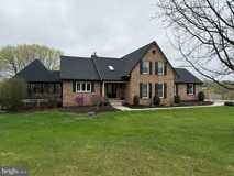 3293 N Hill Ct - Photo 1 of 1