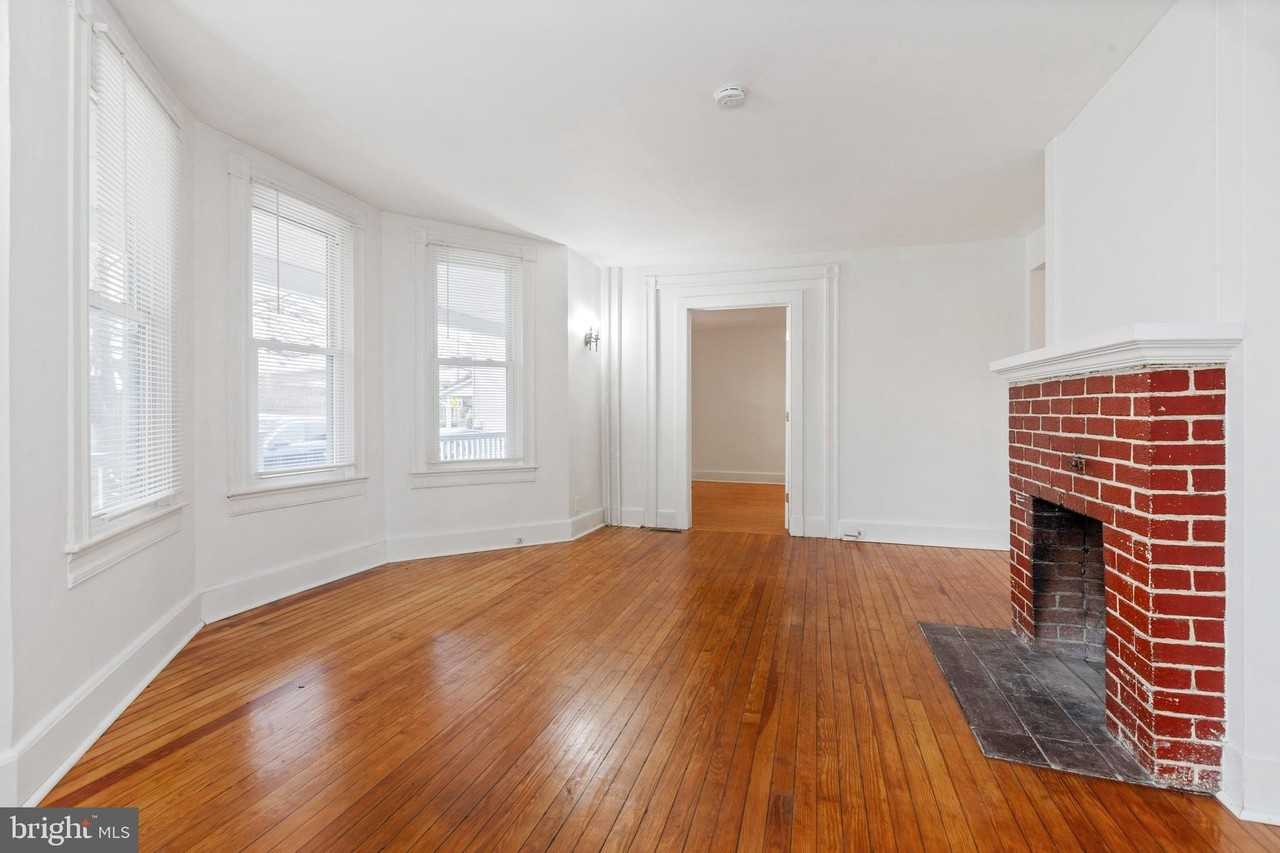 27 E Bel Air Ave Apt 1 - Photo 5 of 23