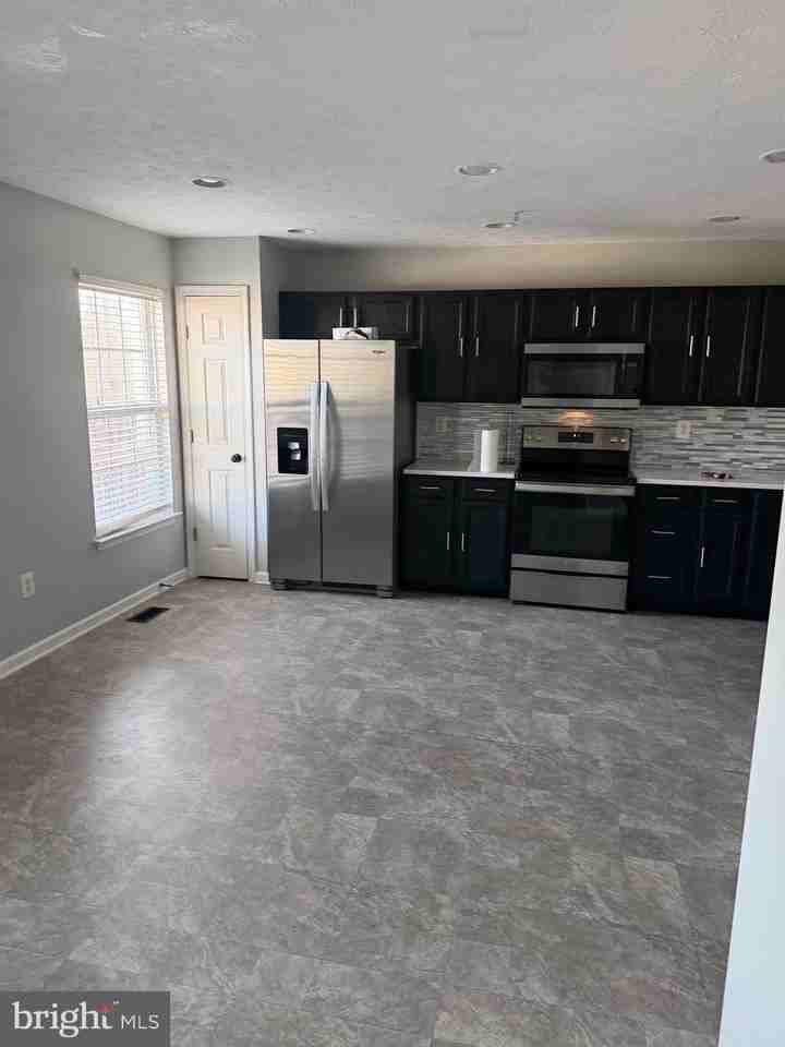 4675 Harrier Way - Photo 2 of 24