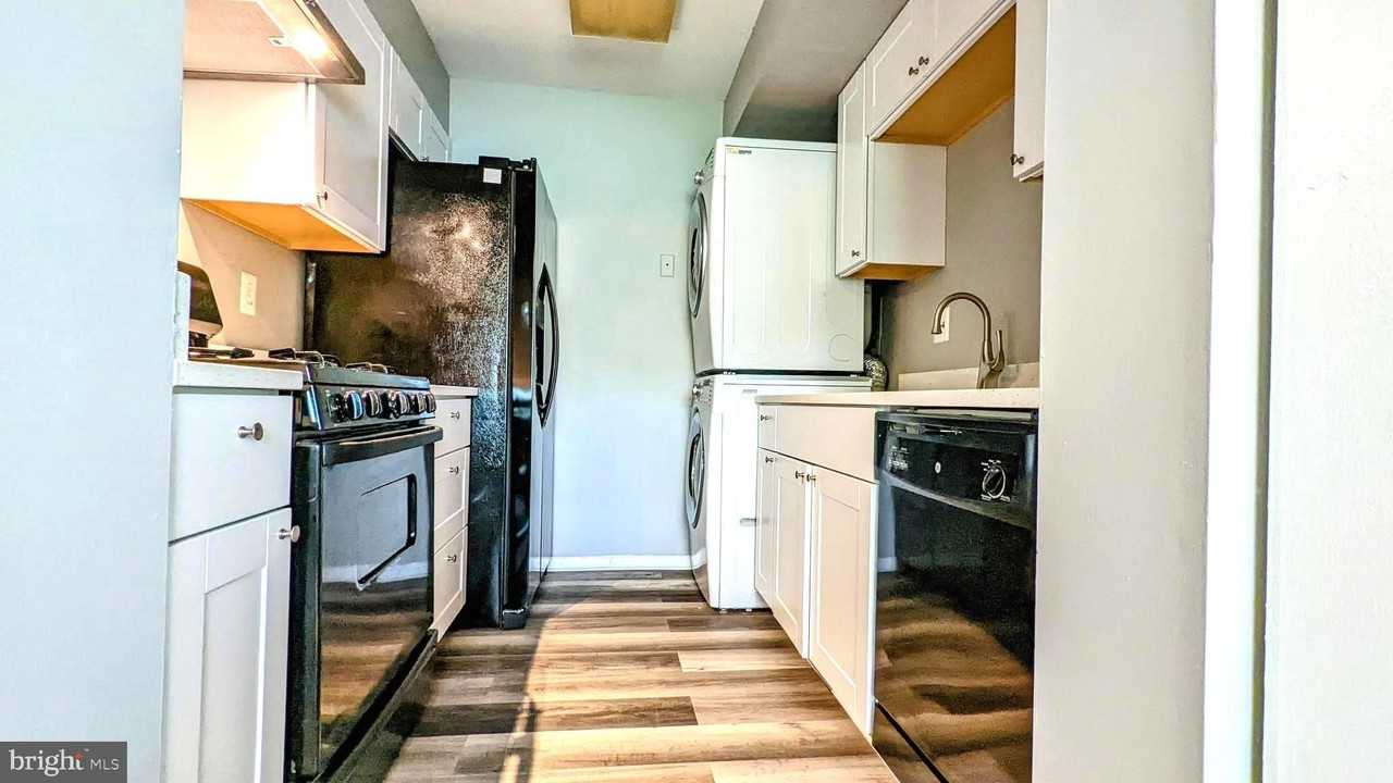 1703B Fountain Rock Way Unit 1703-B - Photo 3 of 16