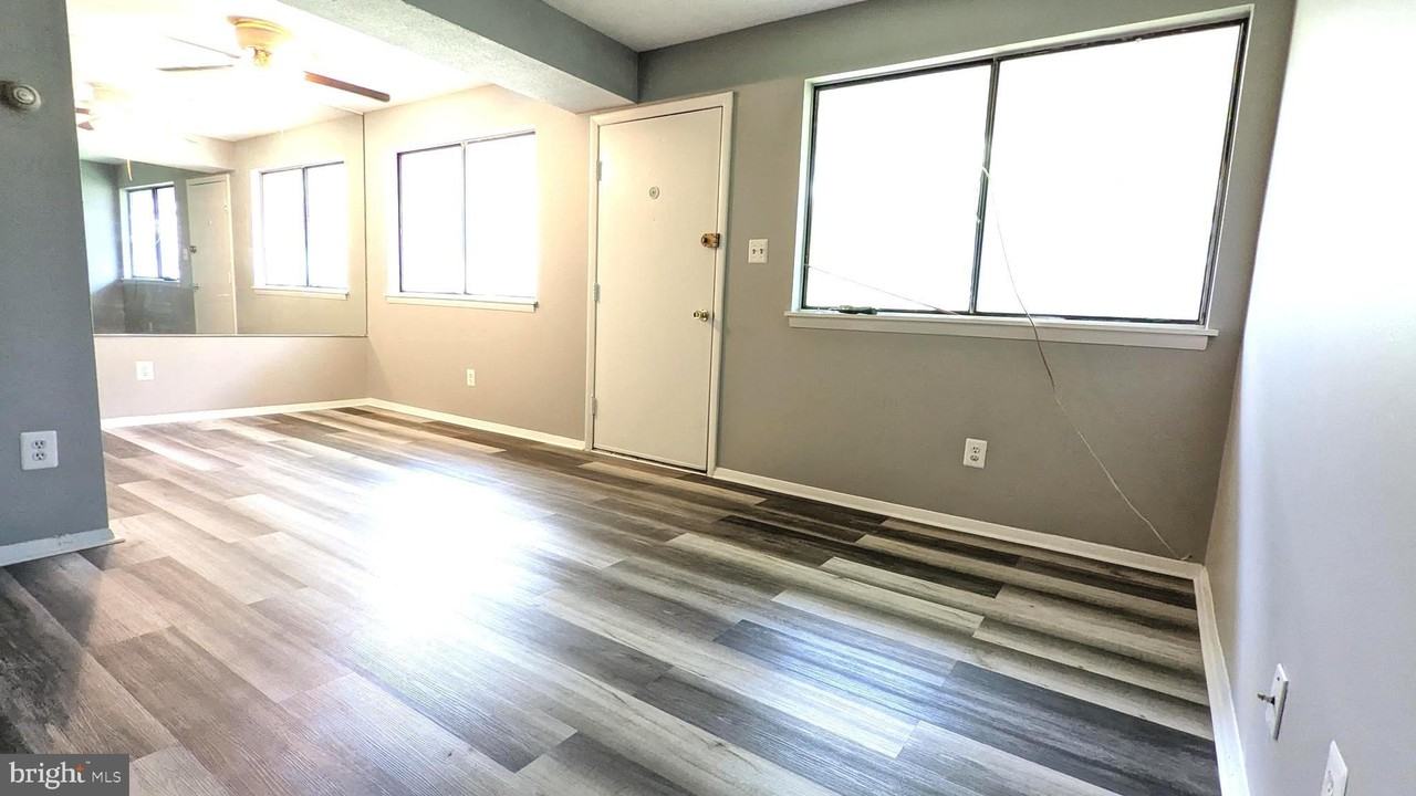 1703B Fountain Rock Way Unit 1703-B - Photo 5 of 16