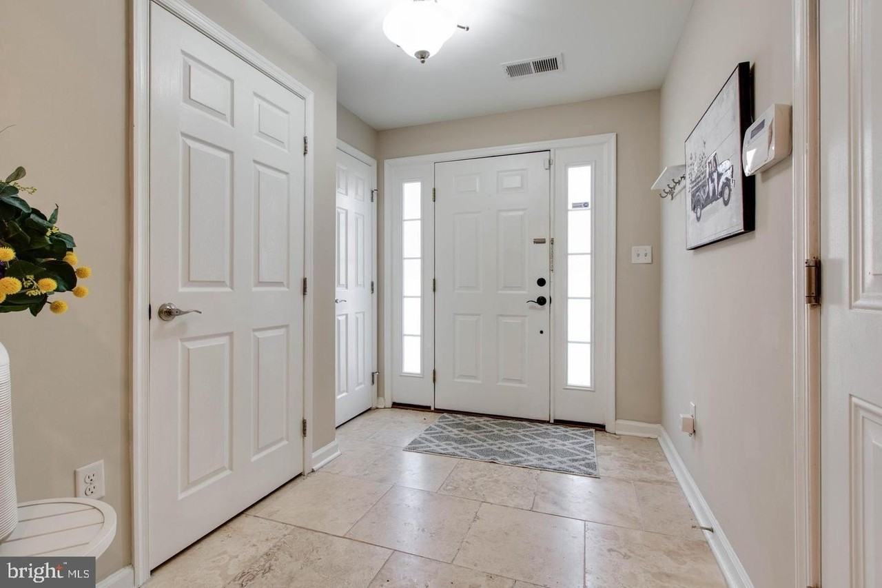 7217 Maidstone Pl Unit 209 - Photo 3 of 34