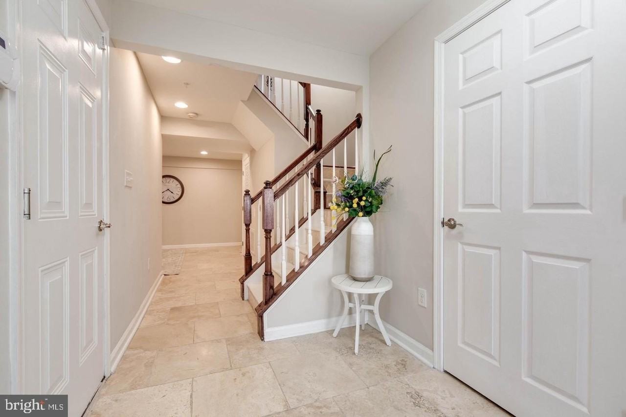 7217 Maidstone Pl Unit 209 - Photo 4 of 34