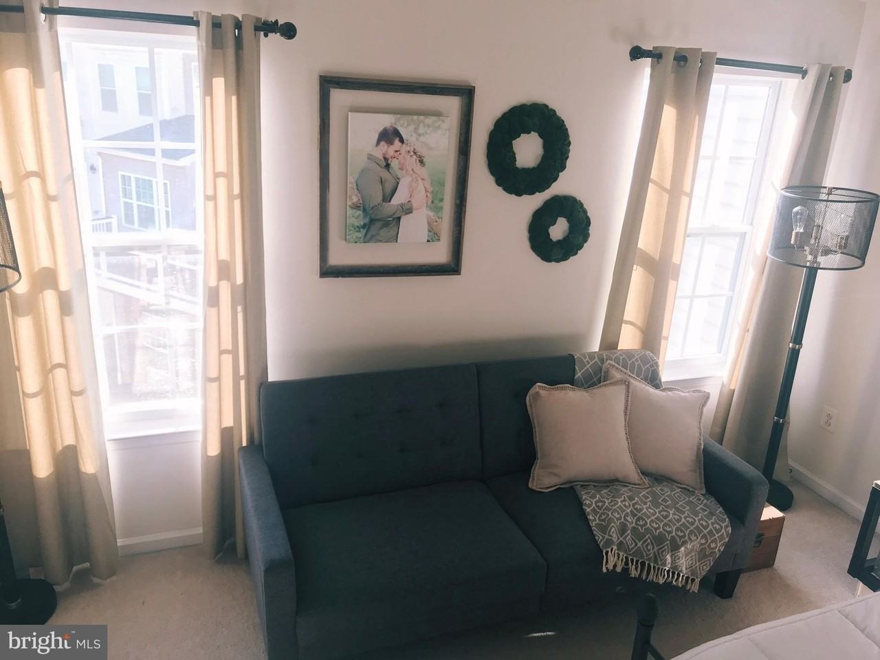 7806 River Rock Way - Photo 5 of 29