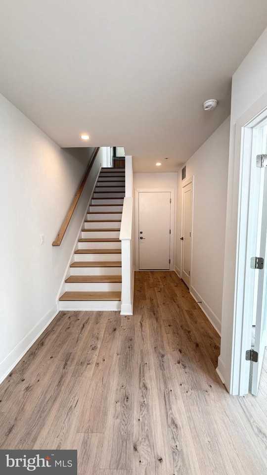 2106 Henson Norris St - Photo 2 of 20