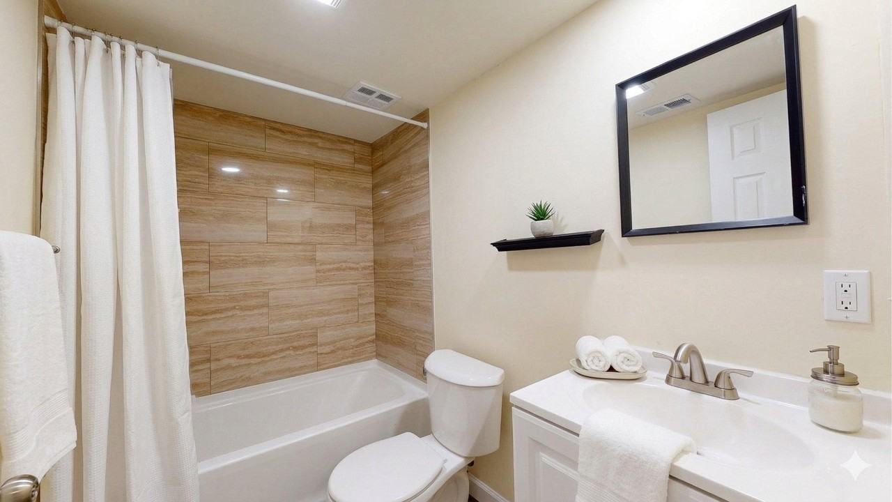 136 Duvall Ln Apt 302 - Photo 4 of 6