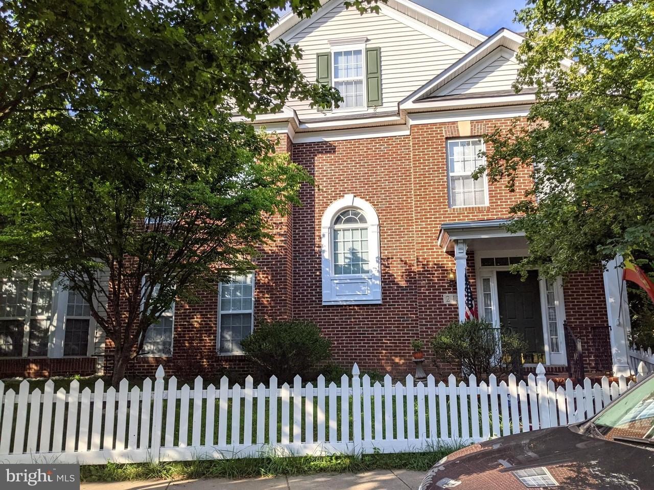 213 Watkins Pond Blvd - Photo 2 of 23