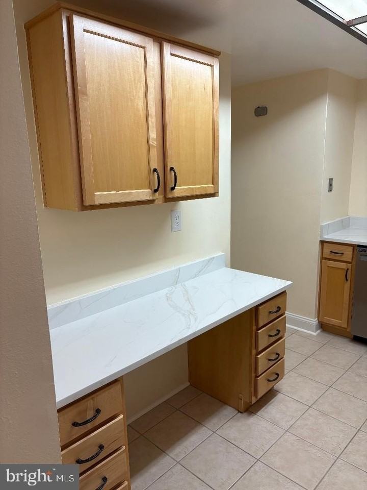 15400 Bassett Ln Unit 46-2c - Photo 7 of 11