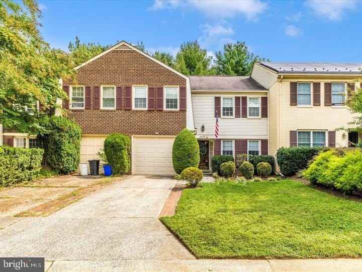 20105 Waringwood Way - Photo 2 of 39