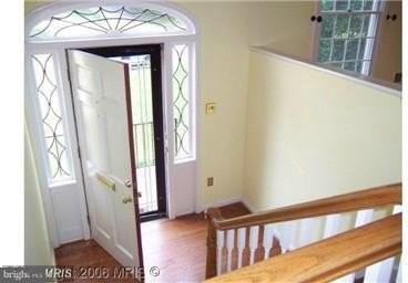 7510 Cayuga Ave - Photo 4 of 20