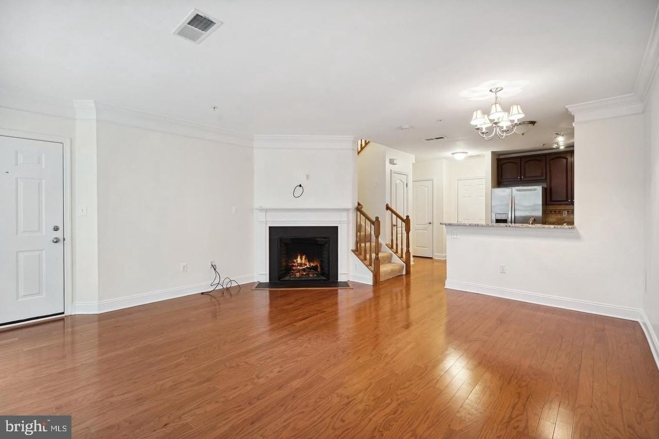 22936 Spicebush Dr Unit 1361 - Photo 3 of 22