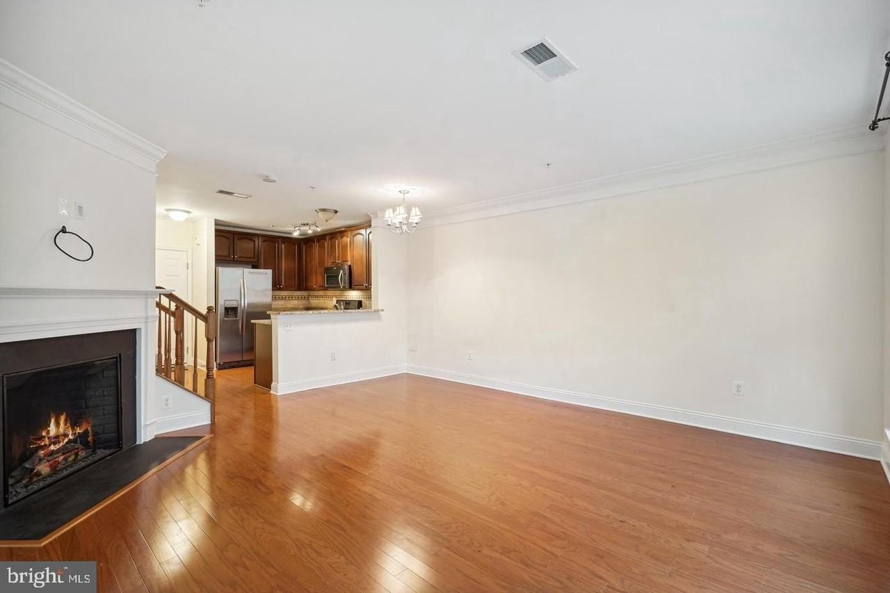 22936 Spicebush Dr Unit 1361 - Photo 4 of 22