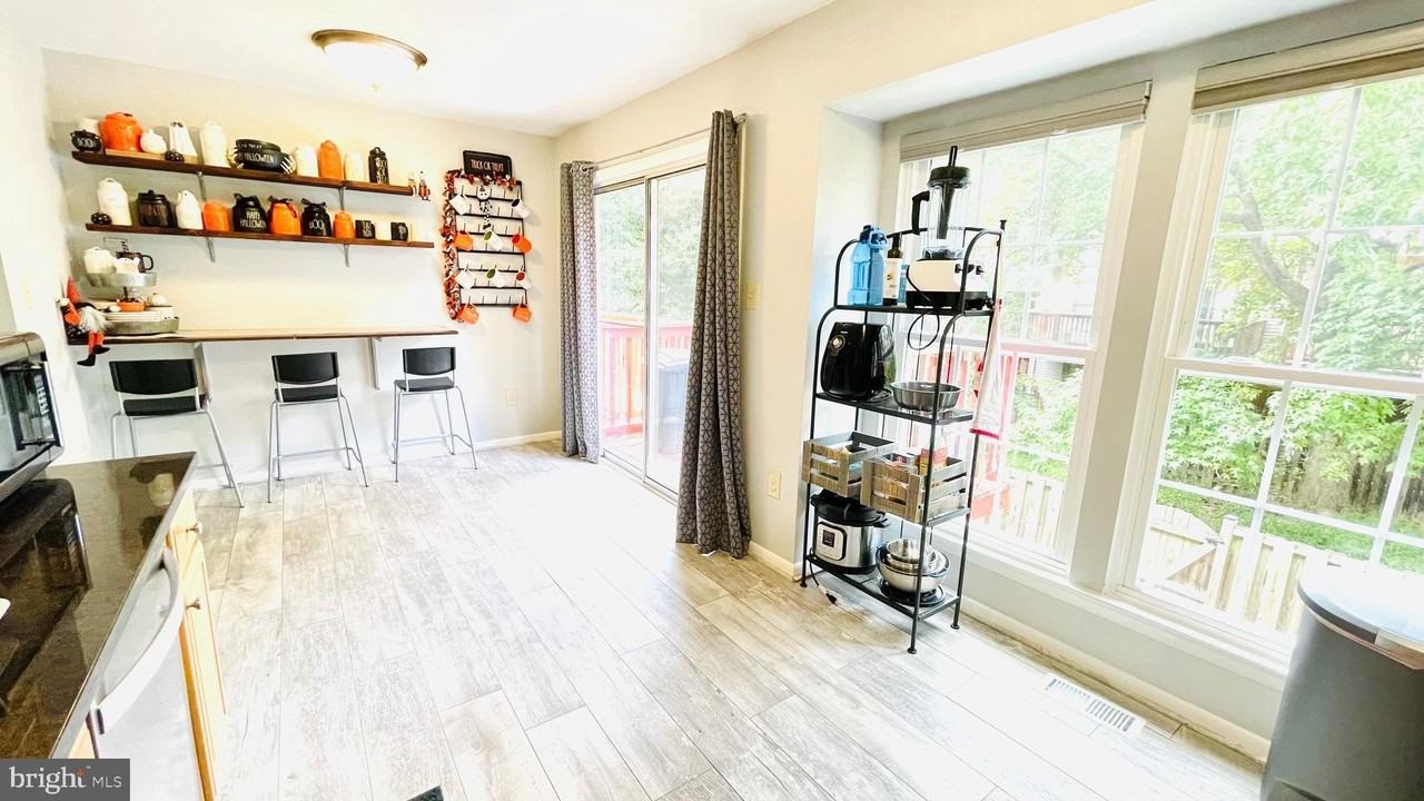 16 Mateus Way - Photo 3 of 24