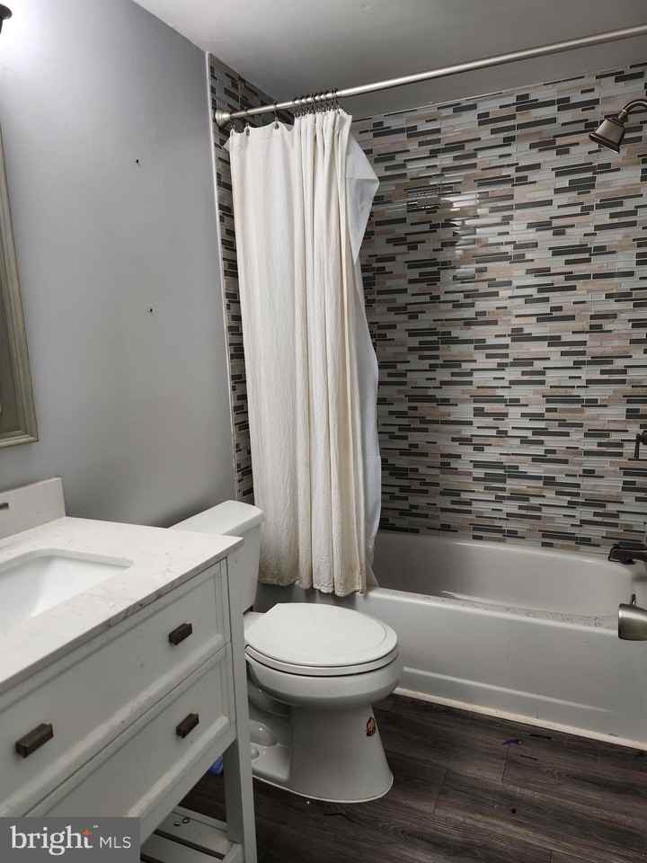 13257 Wonderland Way Apt 302 - Photo 7 of 25