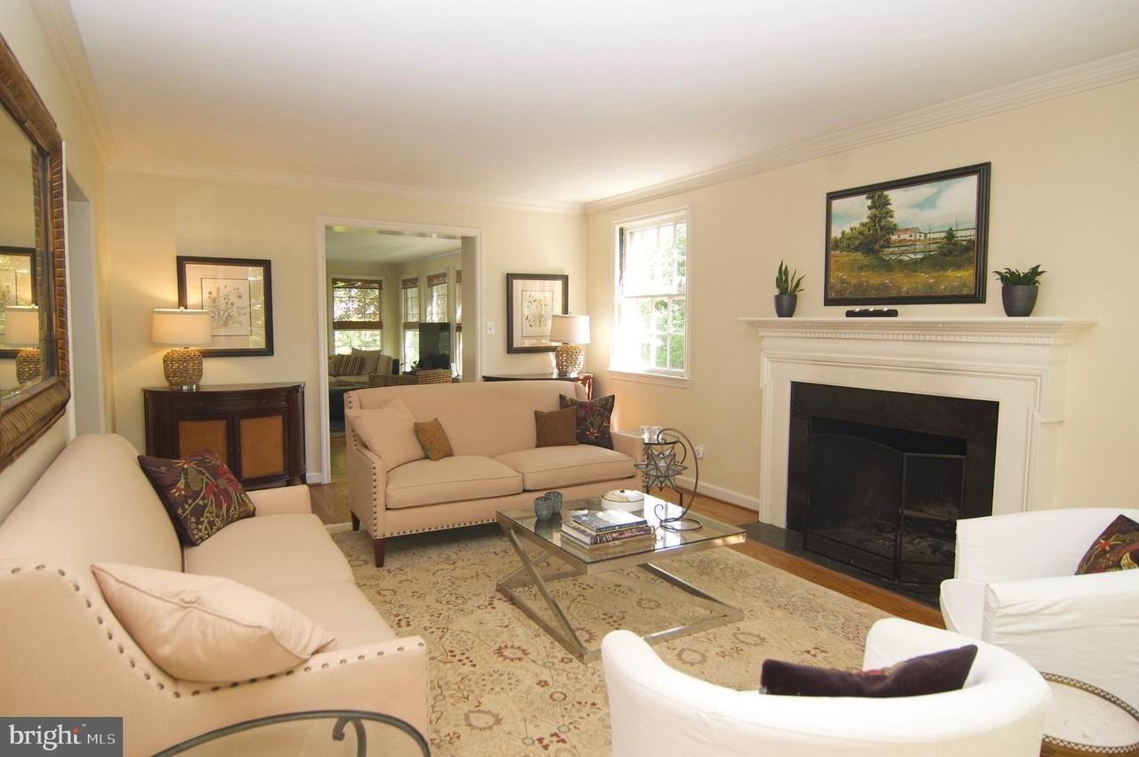 3803 Leland St - Photo 7 of 43