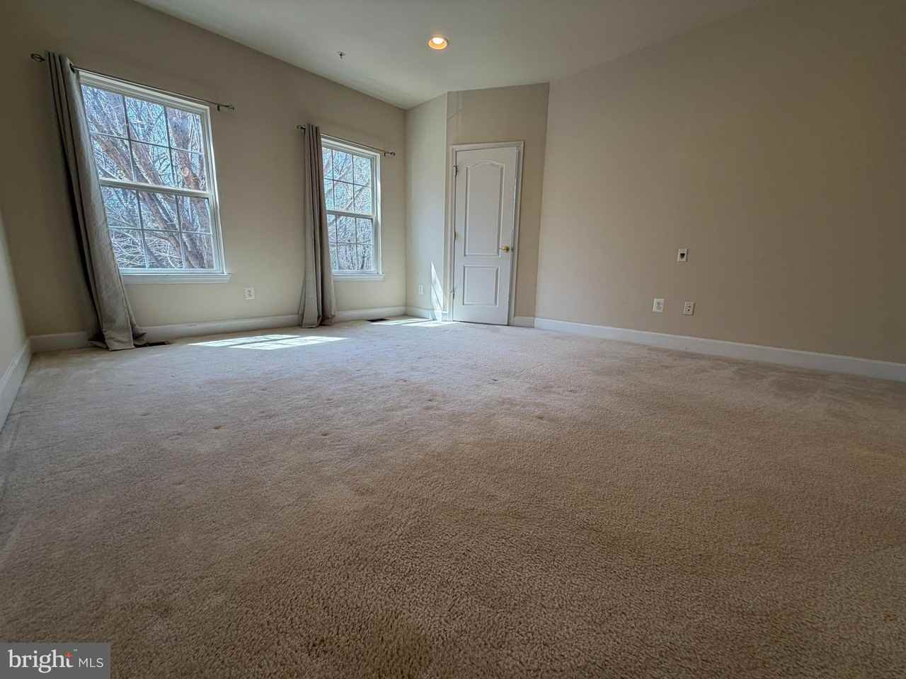 19461 Dover Cliffs Cir Unit 19461 - Photo 7 of 24