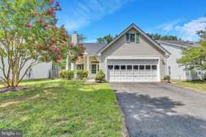 featured image of 13920 Lord Fairfax Pl