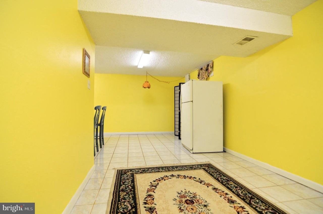 6802 Killarney St - Photo 3 of 19