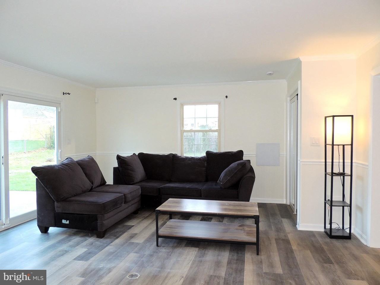 2811 Birdseye Ln - Photo 5 of 30