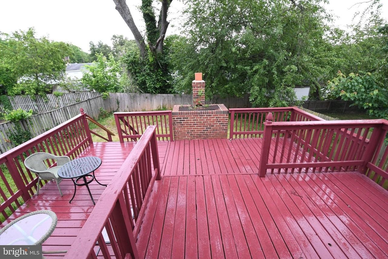 19 Sultan Ave - Photo 2 of 13