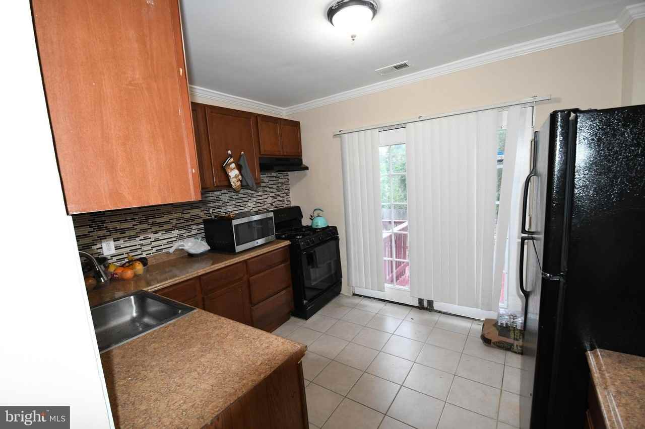 19 Sultan Ave - Photo 6 of 13