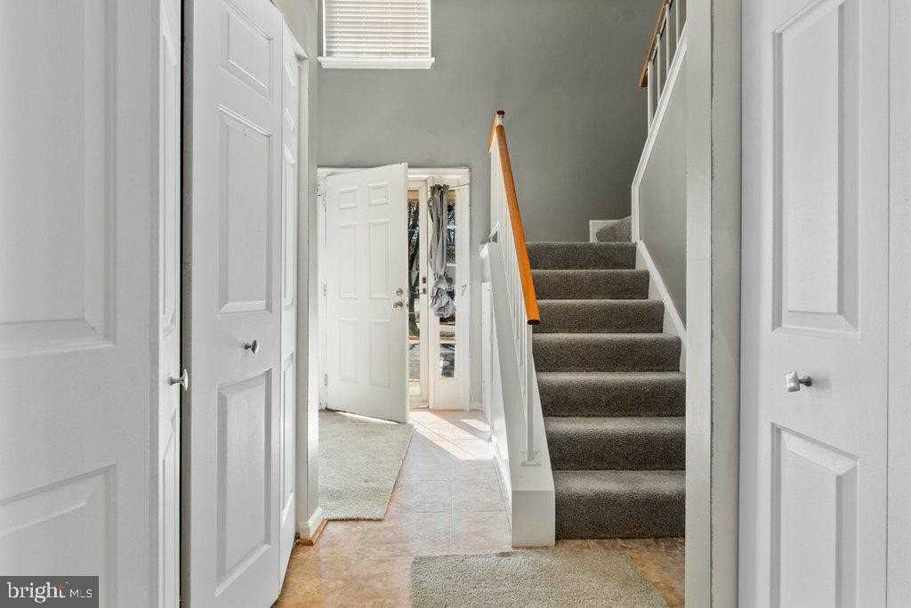 10477 Campus Way S - Photo 6 of 30