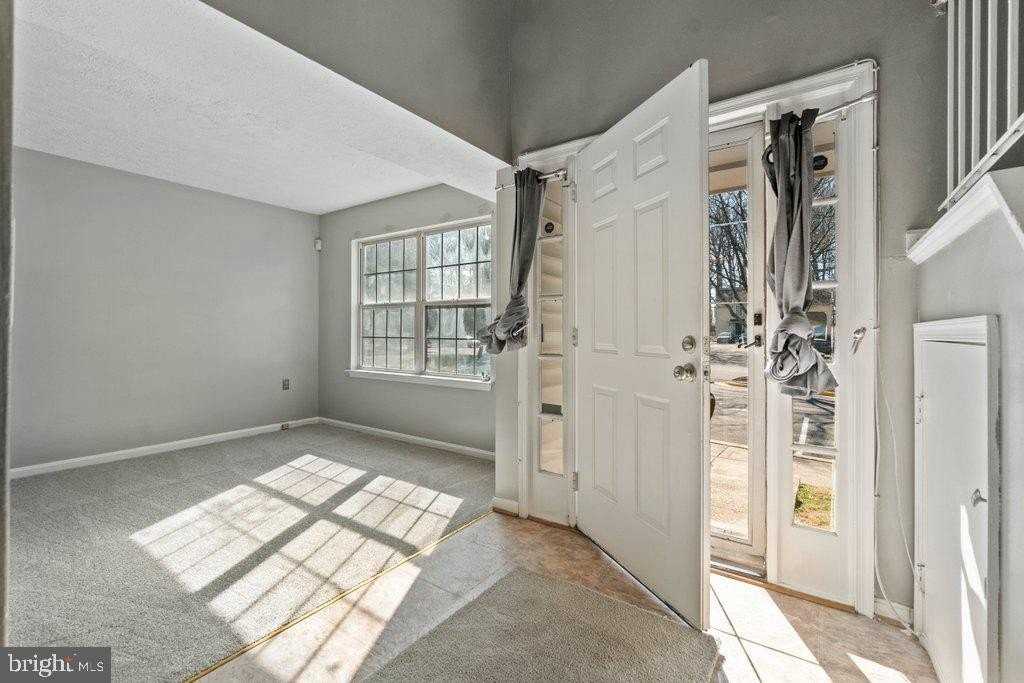 10477 Campus Way S - Photo 7 of 30