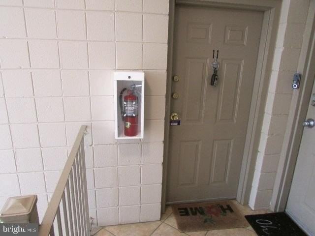 6310 Hil Mar Dr Unit 9-11 - Photo 5 of 22