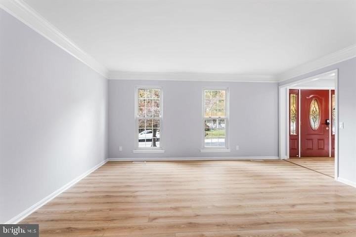 2807 Falling Brook Ter - Photo 4 of 48