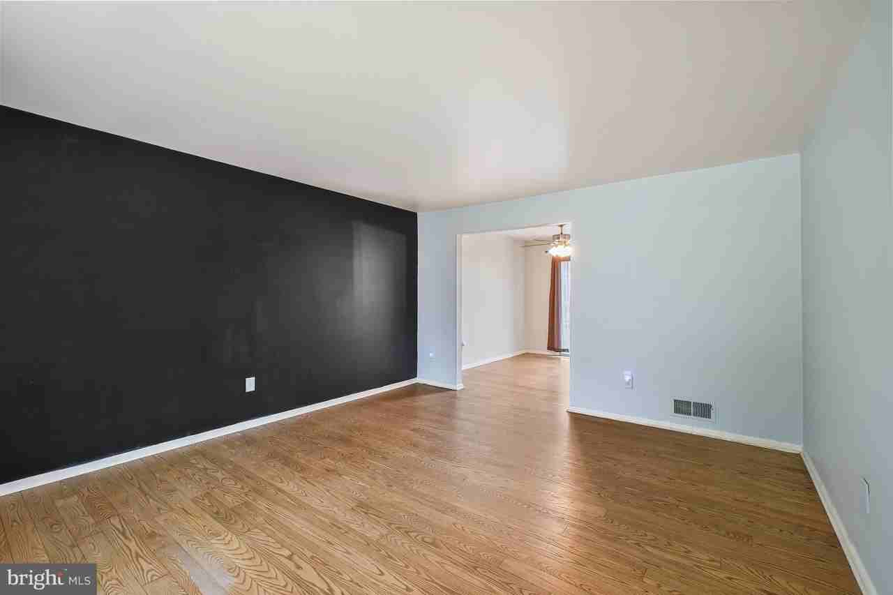 15957 Alameda Dr - Photo 6 of 30