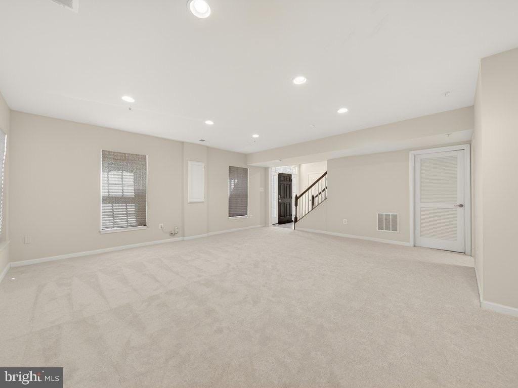 15110 Nancy Gibbons Ter - Photo 5 of 50