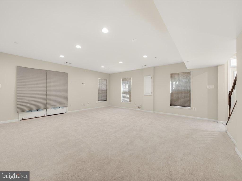 15110 Nancy Gibbons Ter - Photo 6 of 50