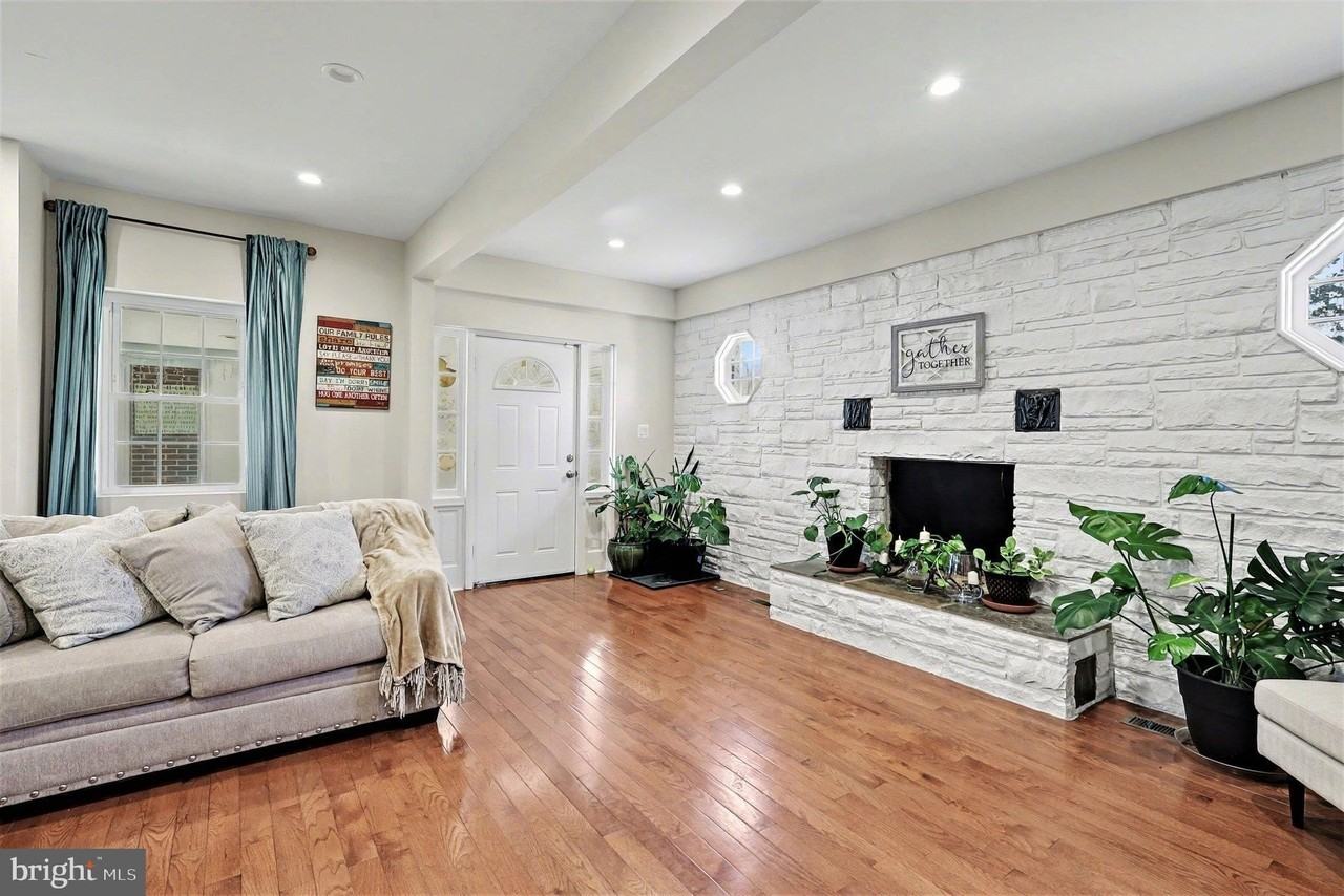 16600 Bald Eagle School Rd - Photo 5 of 29