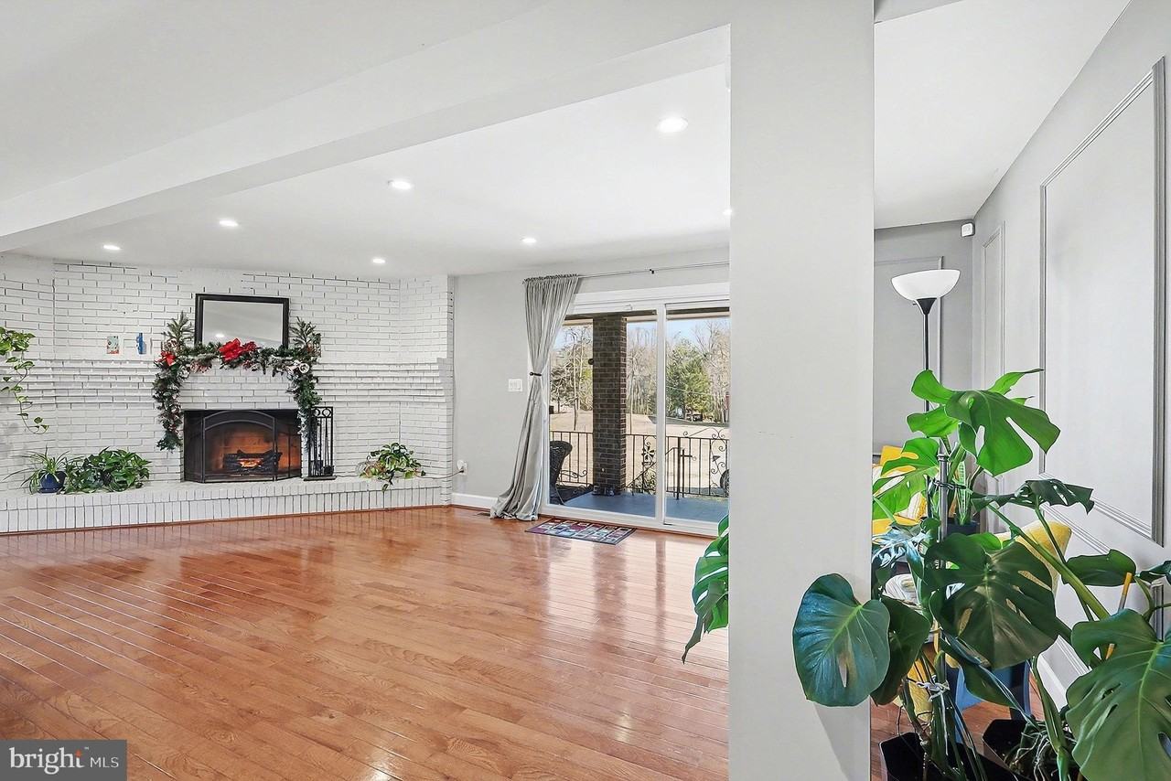 16600 Bald Eagle School Rd - Photo 7 of 29