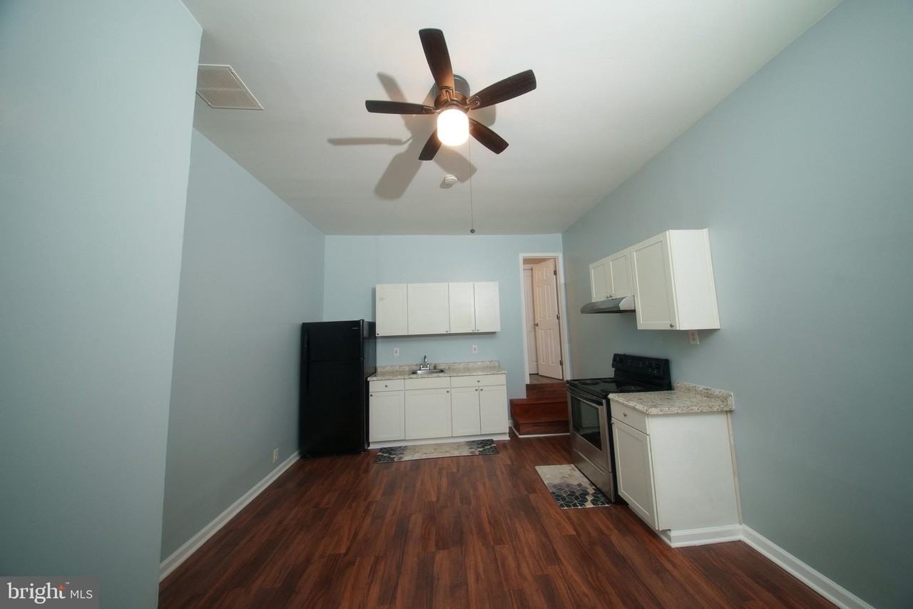 9610 Prince William Dr - Photo 2 of 10