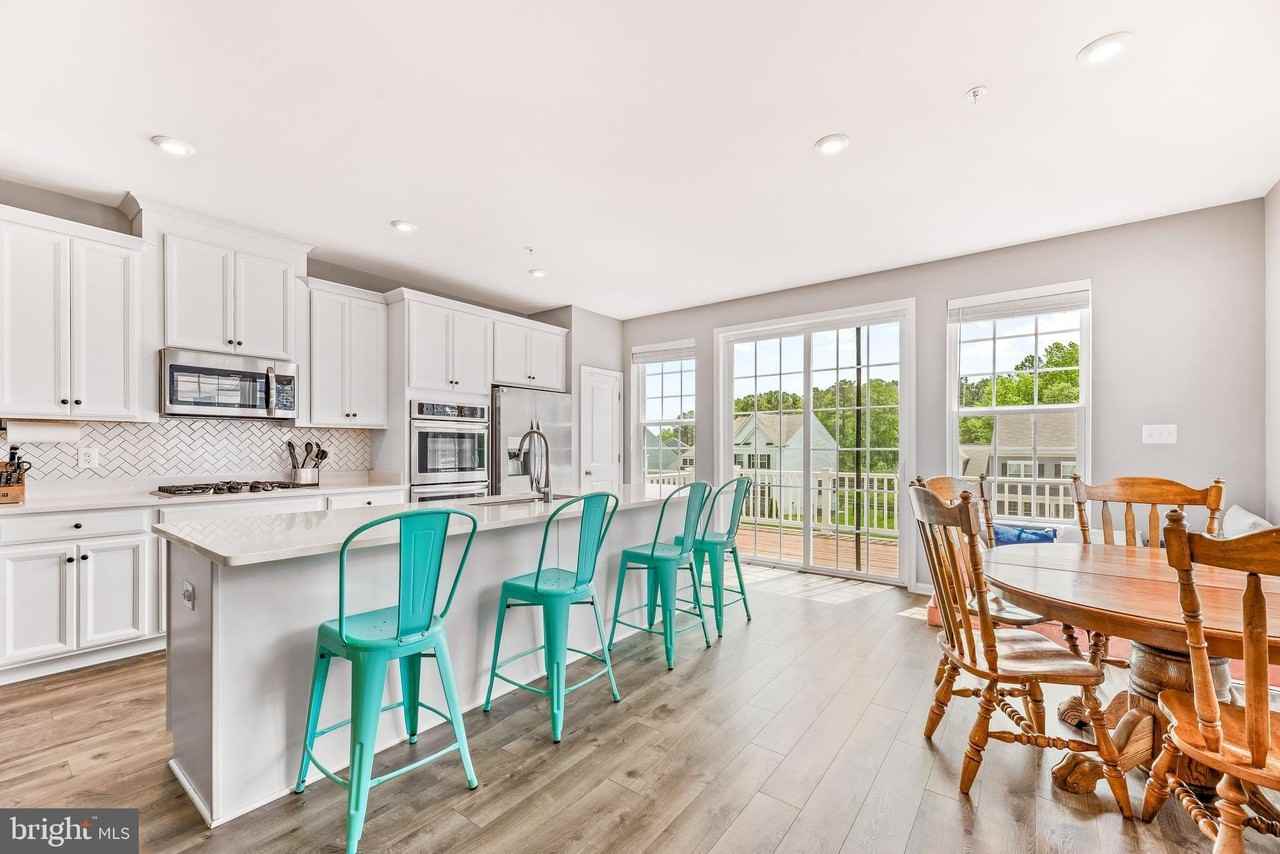 43871 Eucalyptus Way - Photo 2 of 26