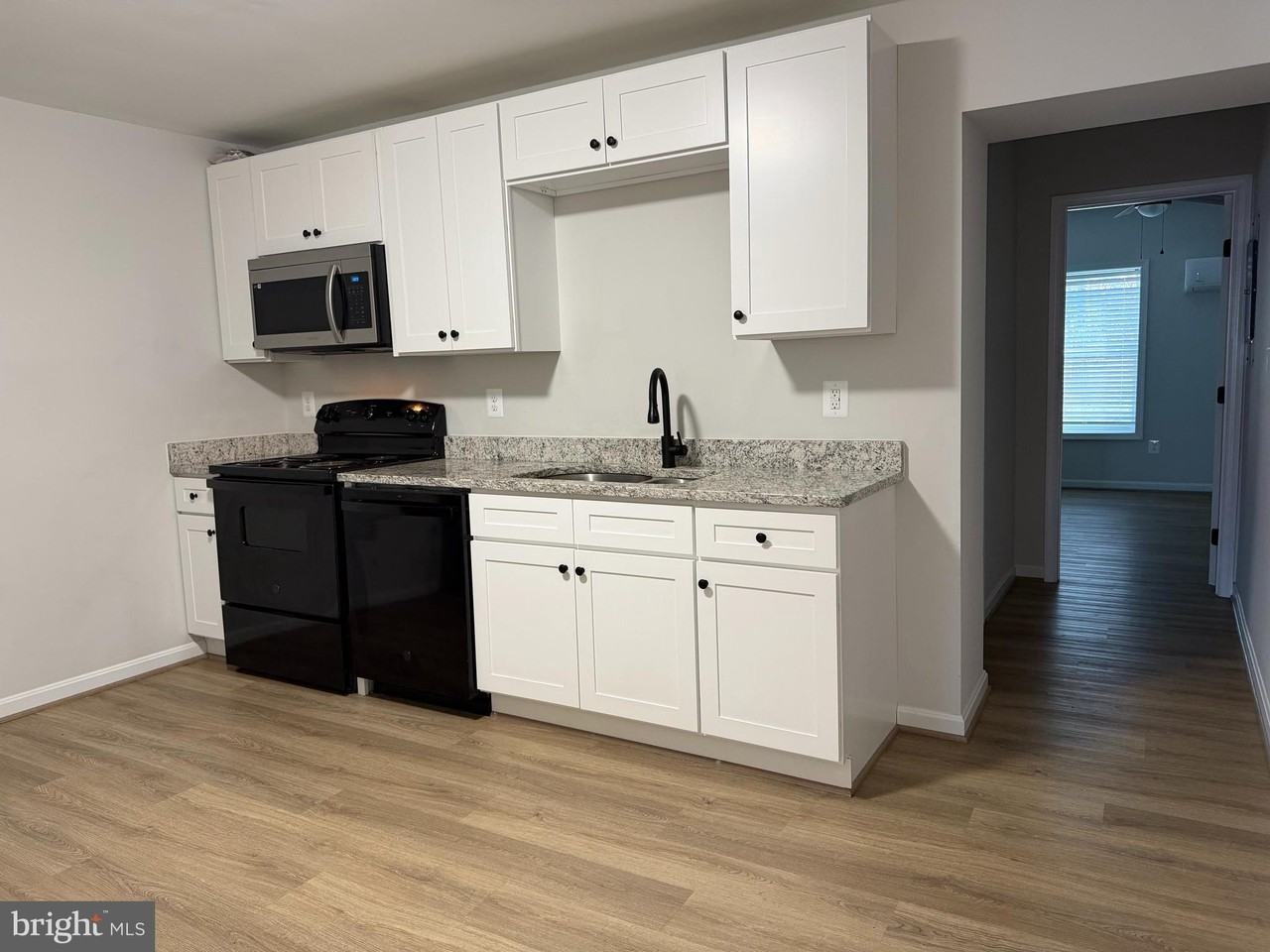 17476 Piney Point Rd #5 - Photo 5 of 12