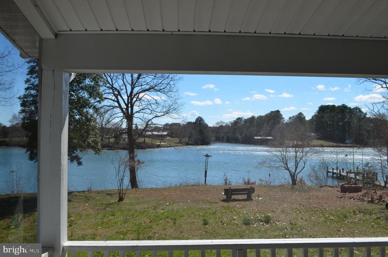 47898 Waterview Dr - Photo 2 of 24