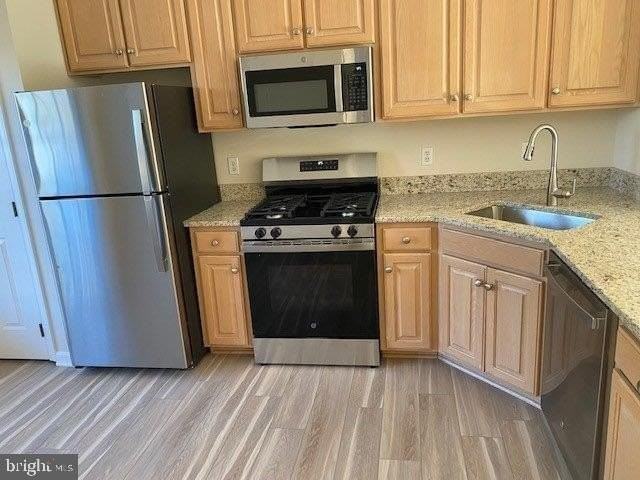 7424 Tour Dr - Photo 7 of 14