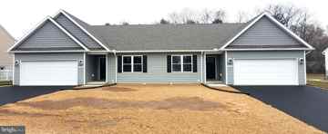 featured image of 13918 Patriot Way