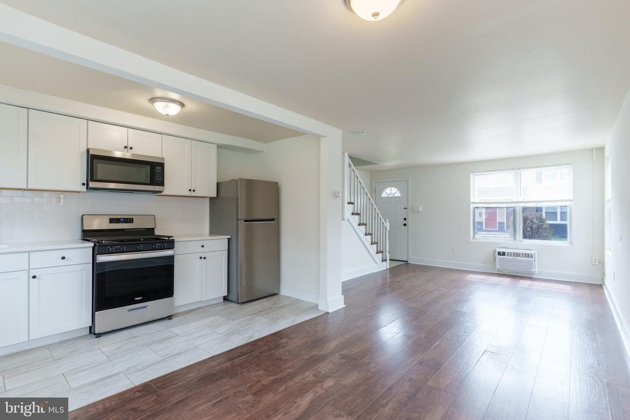 101 E Camden Ave Apt 21 - Photo 3 of 10