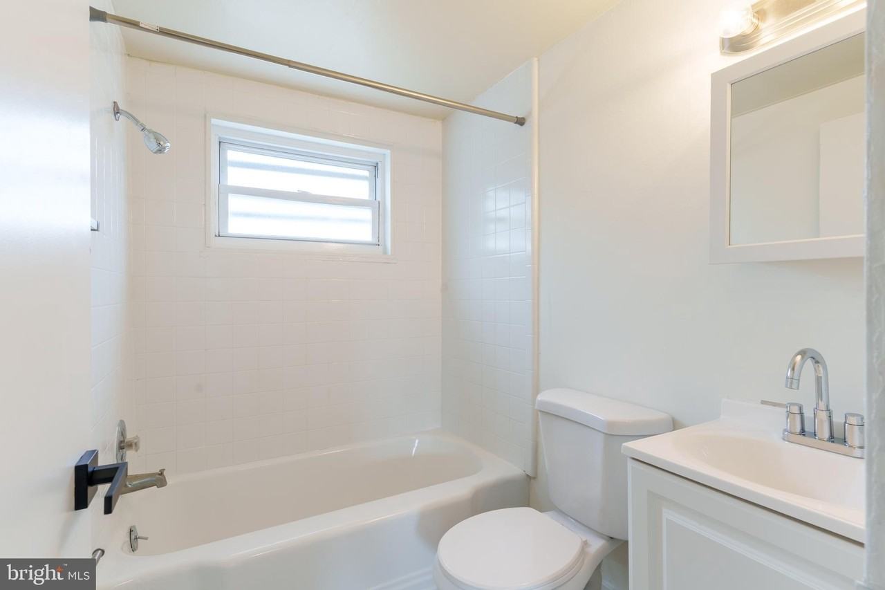 101 E Camden Ave Apt 21 - Photo 4 of 10