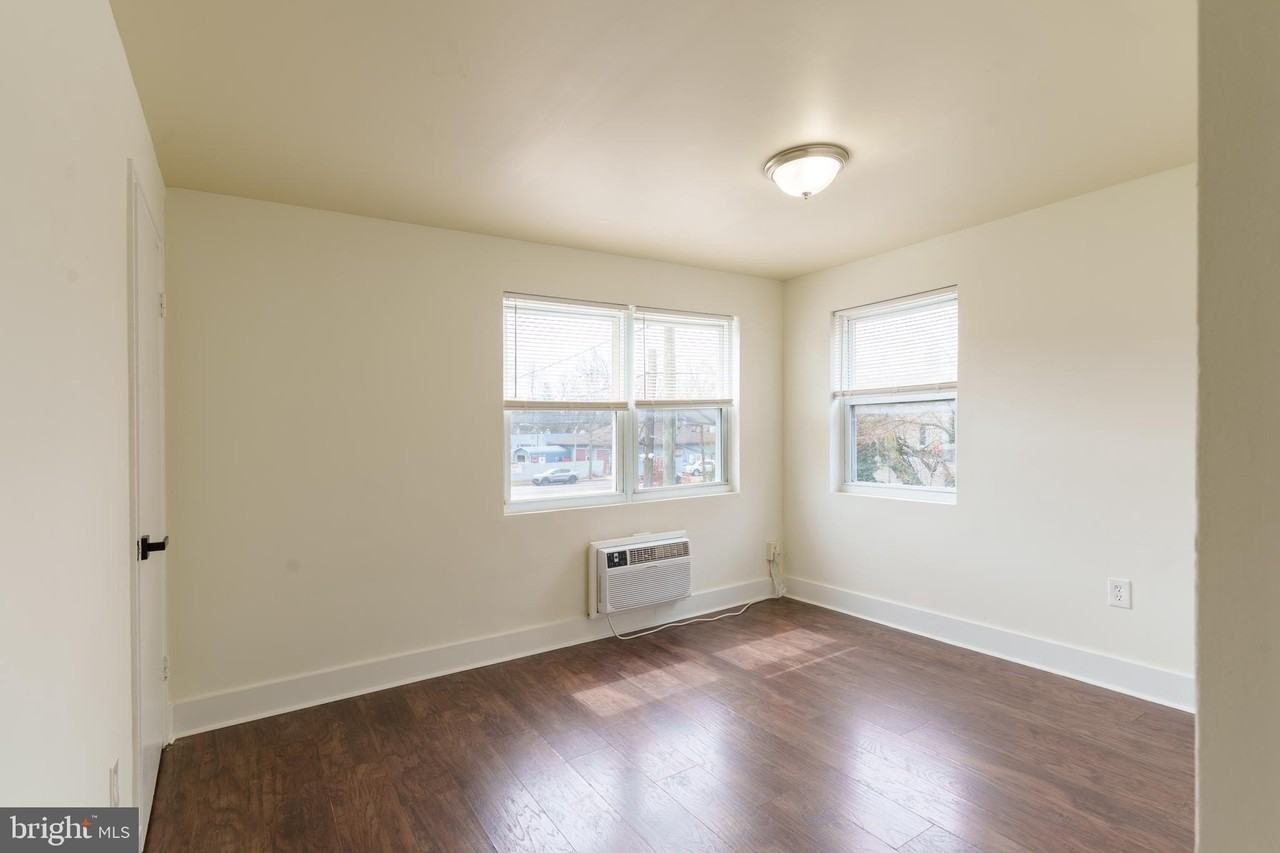 101 E Camden Ave Apt 21 - Photo 7 of 10