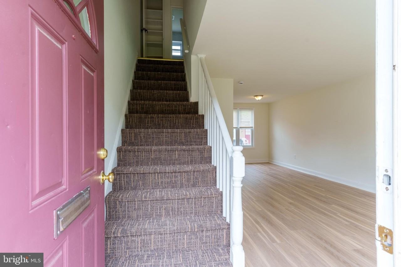 101 E Camden Ave Apt 24 - Photo 2 of 9