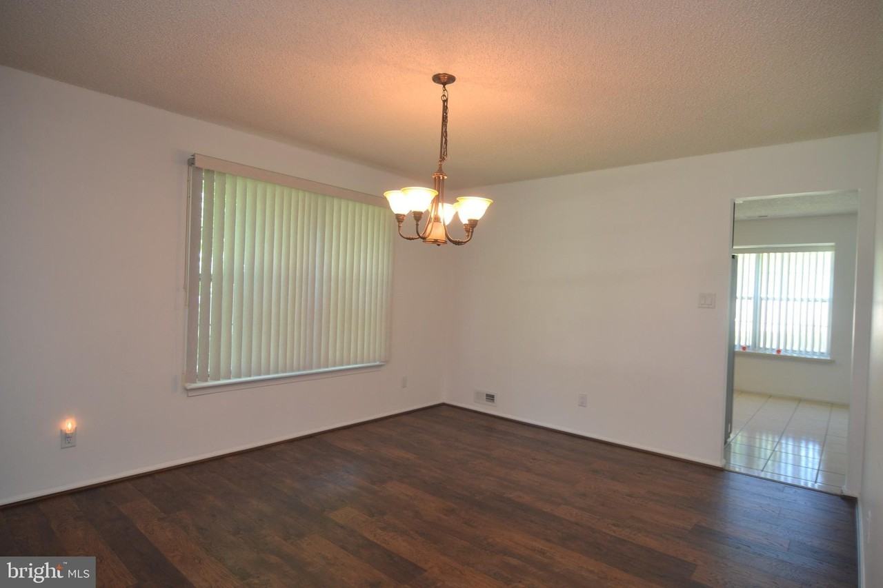 4004 Adelaide Dr - Photo 6 of 20